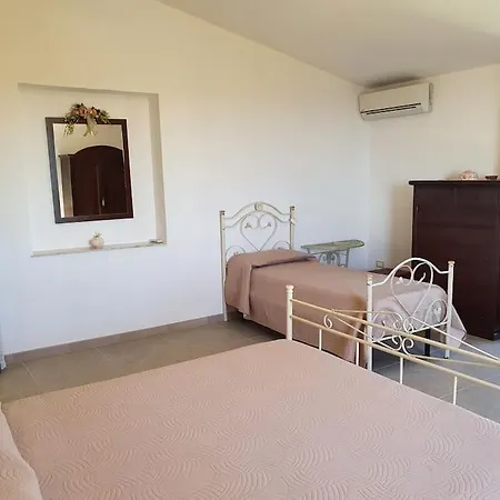 - Plemmirio Villa *