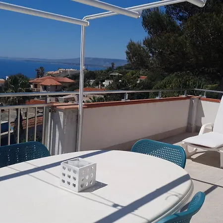 - Plemmirio Villa Syracuse