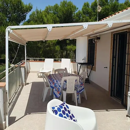 - Plemmirio Vila Syracuse