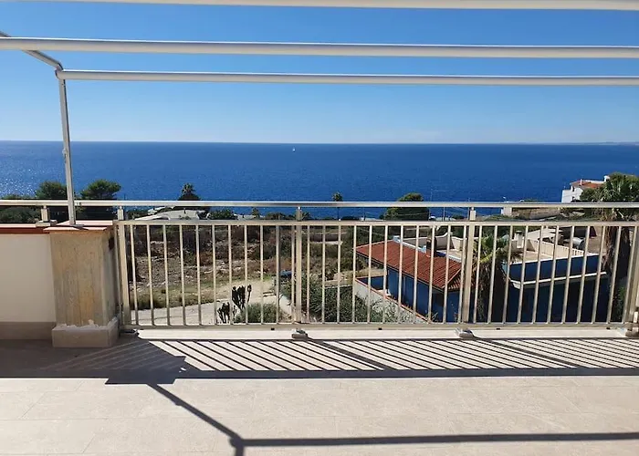 - Plemmirio וילה *